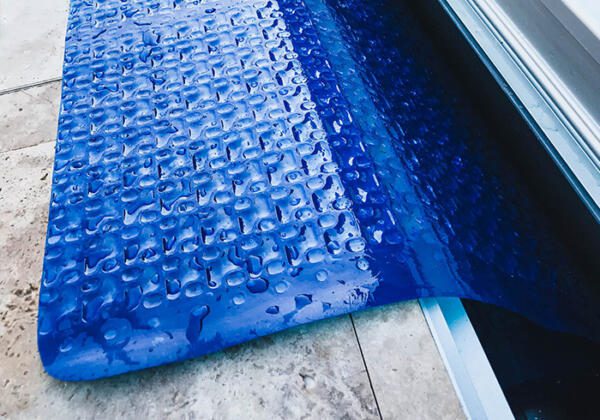 Poo blankets available at Rippleside Pools in Geelong